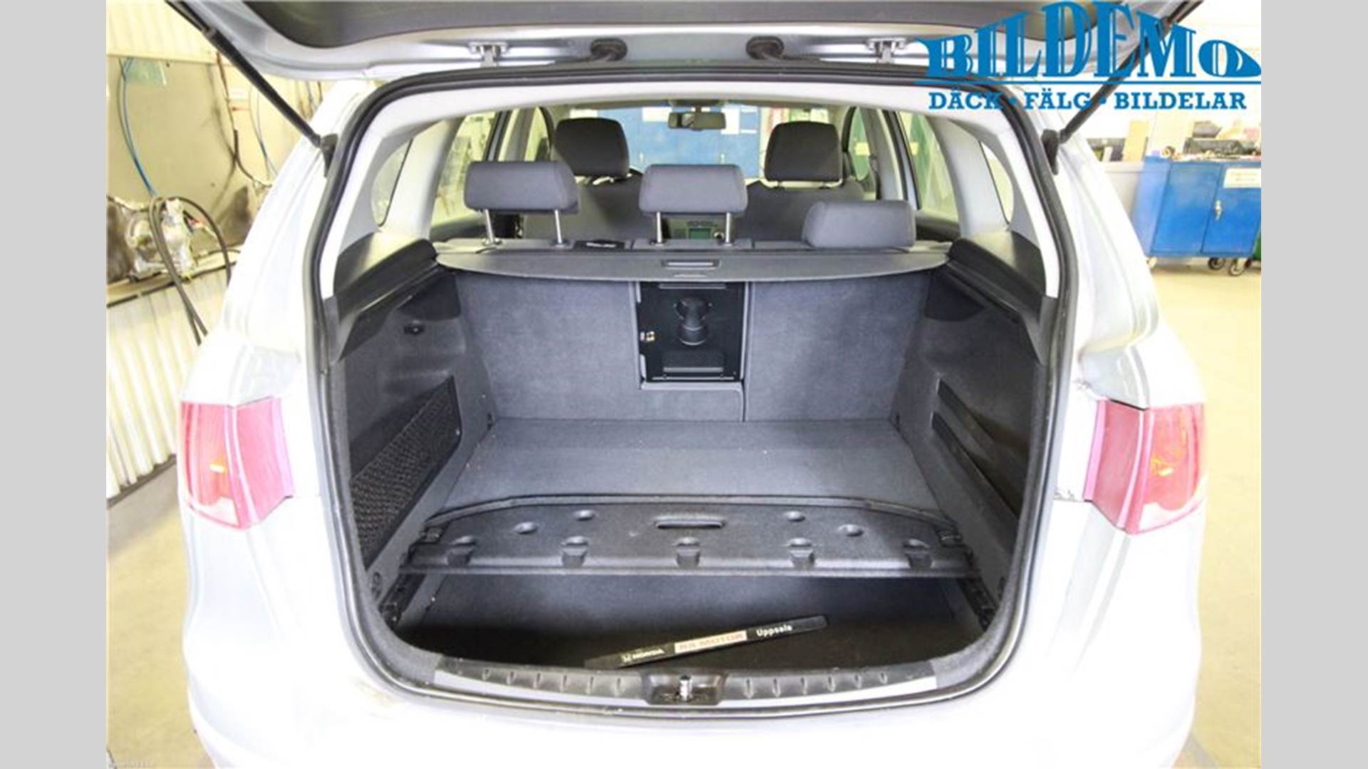 Bumper bracket, rear lh for Seat Altea SEAT ALTEA XL 1,8 TFSI (B-L918250) -  Car partsUsed parts online