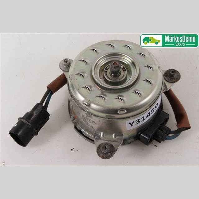 Radiator fan electrical - VÄNSTER, BRUN for Mitsubishi Outlander 