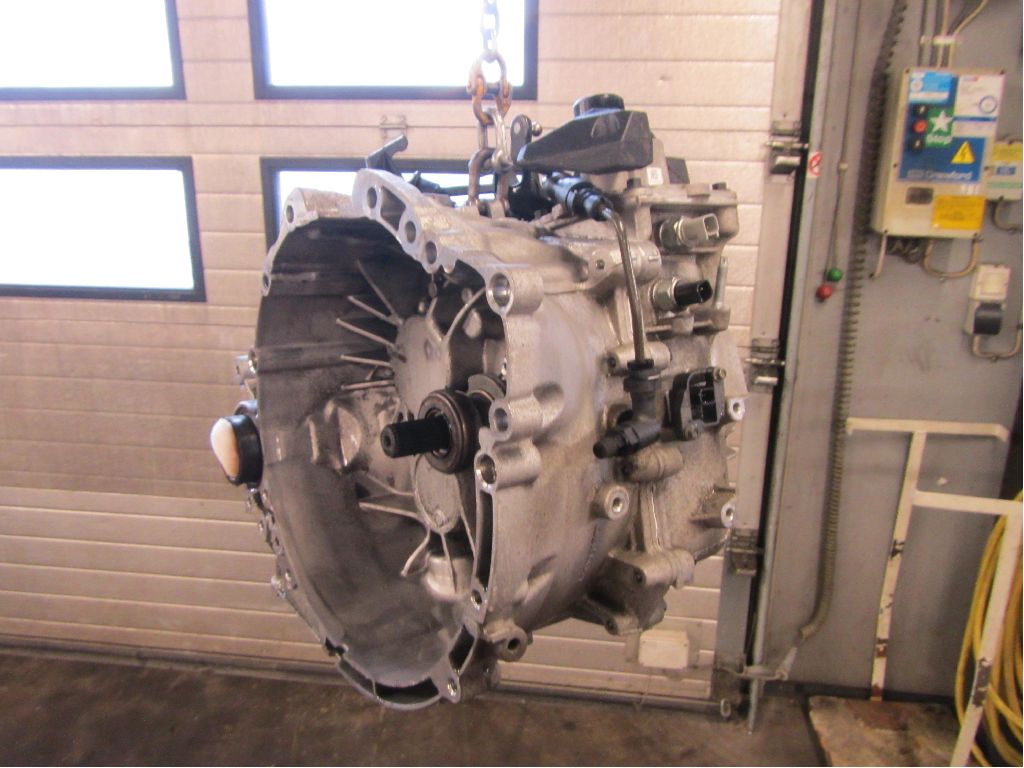 Volvo v90 transmission discount