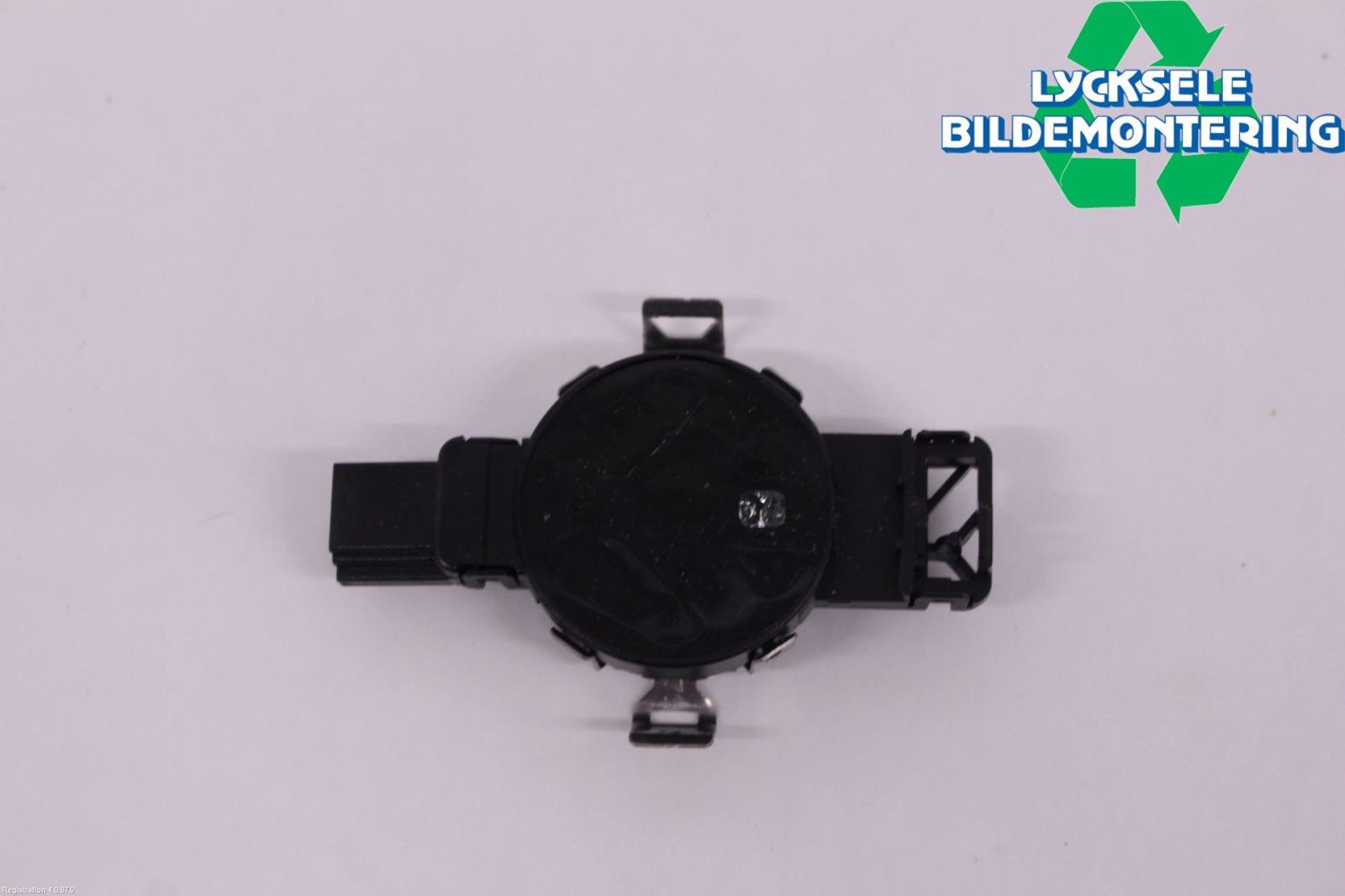 レベッカ 8983953472