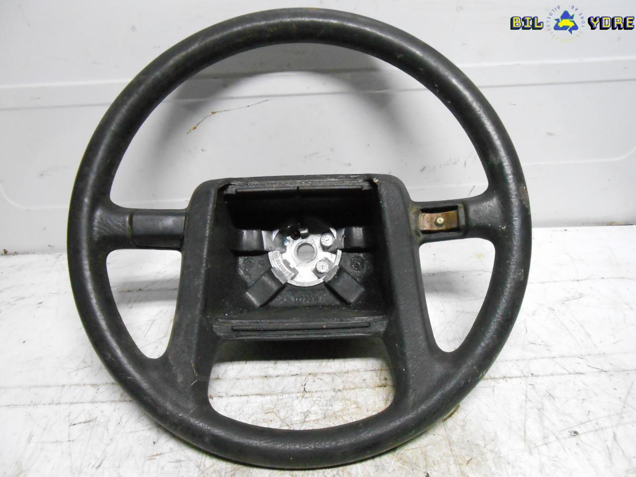 Steering wheel for Volvo 940 1991 1998 VOLVO 945 833 GL BY L3750 Car partsUsed parts online