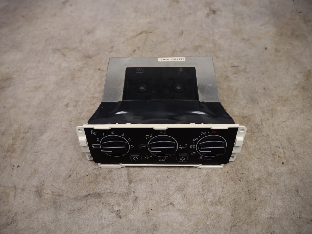 91617538.jpg?maxwidth=1920&